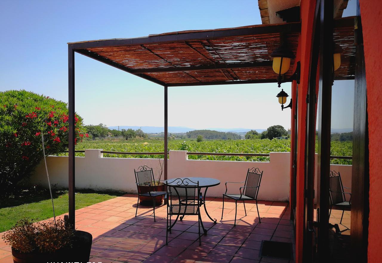 Hotel Rural Cal Ruget Vilobi Del Penedes Exterior photo