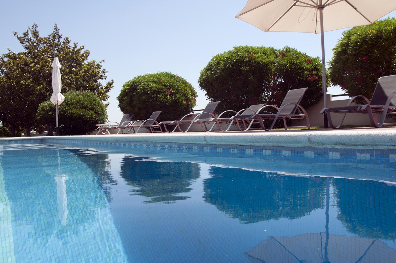 Hotel Rural Cal Ruget Vilobi Del Penedes Exterior photo
